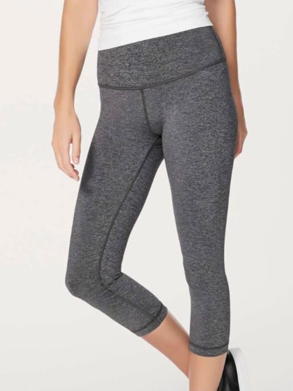 Lululemon Wunder Under High Rise Crop Leggings Luxtreme 21" size 6
